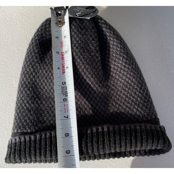 Dockers Black Knit Beanie Hat With Sherpa Lining For Warmth OS Acrylic/Polyester - Picture 7 of 7
